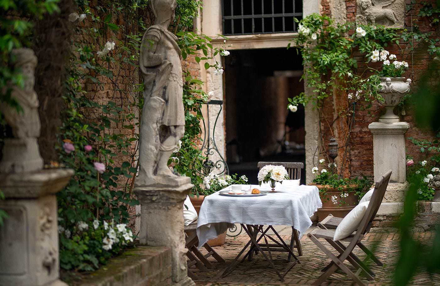 Corte delle Rose Venezia photo